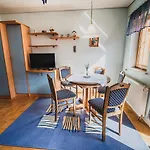 Kocka * Zgornje Jezersko