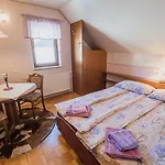 Kocka * Zgornje Jezersko