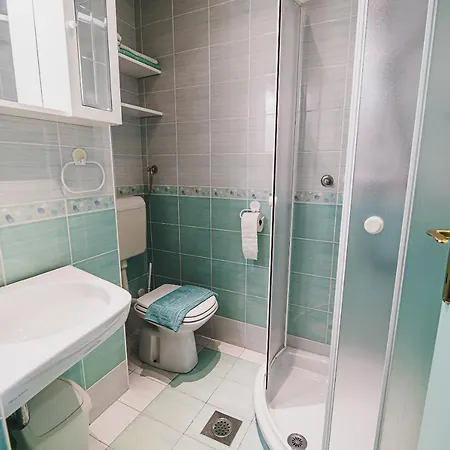 Kocka Homestay szállás *