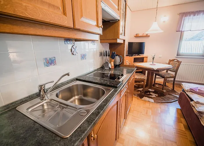 Kocka * Zgornje Jezersko